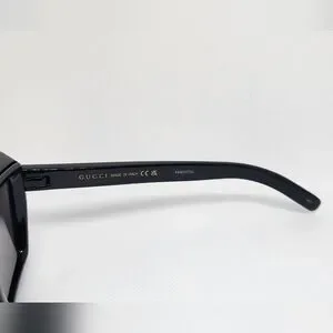 Gucci | Accessories | New Auth Gucci Gg723s 01 Black Flat  display picture 3
